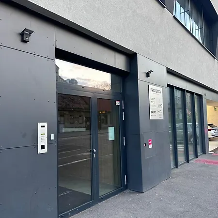 Mytna 50 Apartment