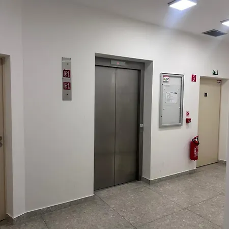 아파트 Mytna 50 브라티슬라바